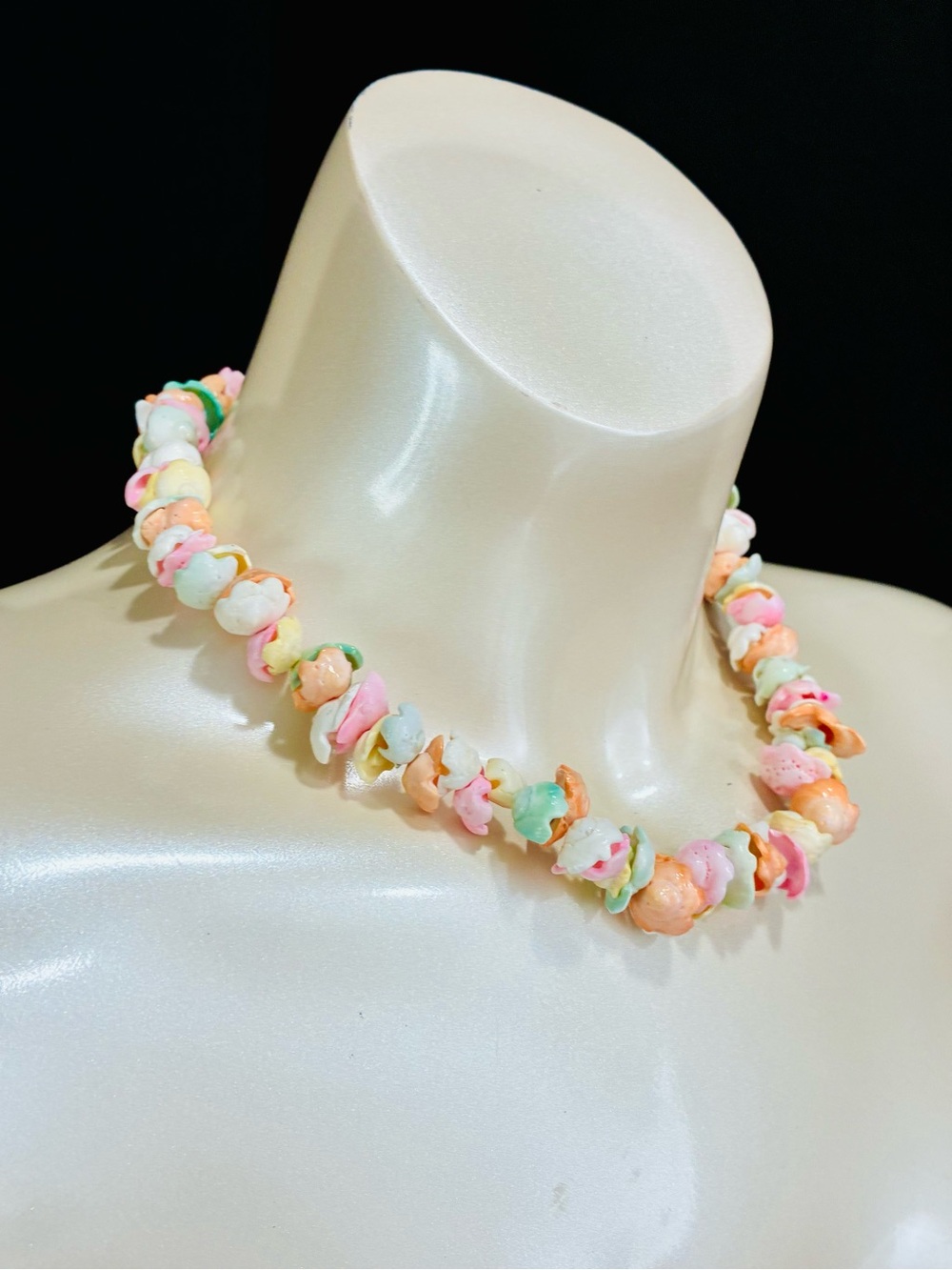 VTG Pastel Multicolor Shell Bead Necklace - ICE CREAM SCOOPS Women's Jewelry - Picture 4 of 16